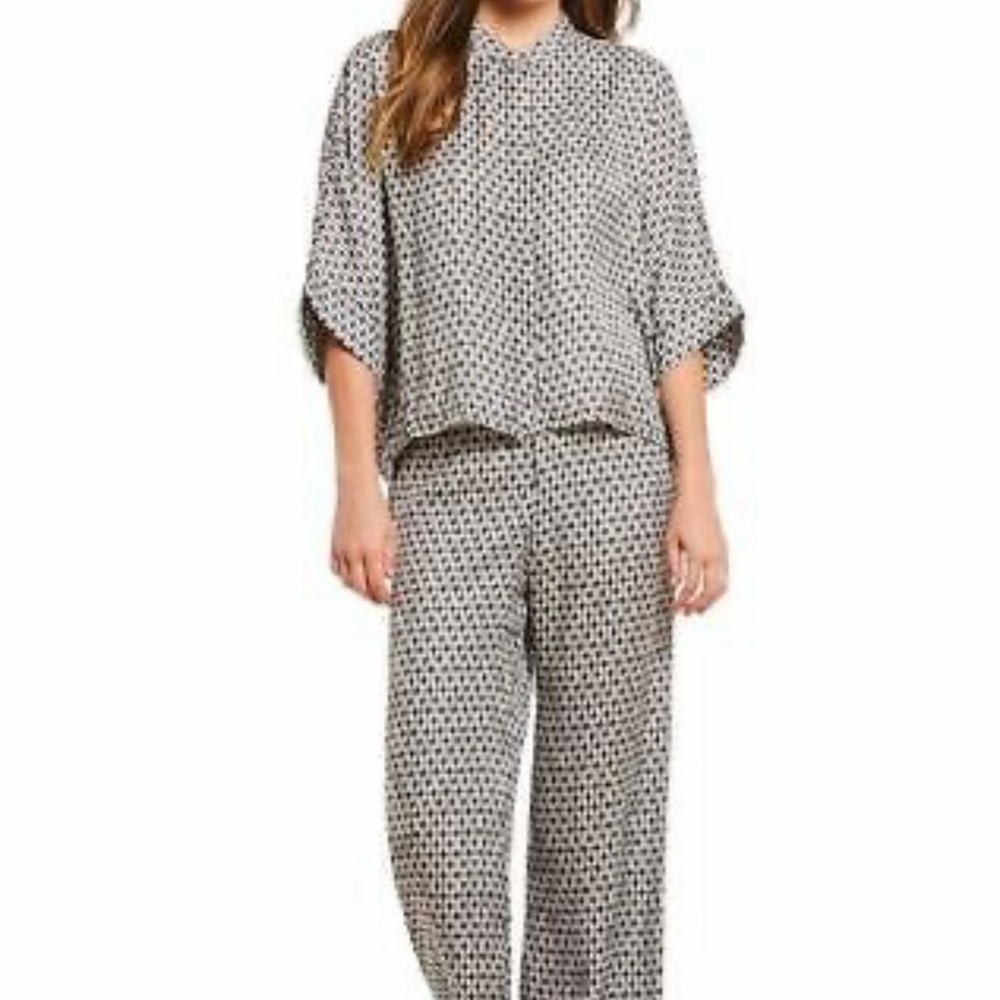 bryn Walker Oversized Cropped Boxy Cut Joe Shirt in Gray Geometric Print (M)